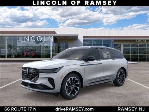 New 2026 Lincoln Nautilus Reserve AWD/4WD image 1