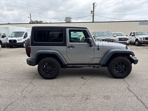 Used 2013 Jeep Wrangler Sport image 4