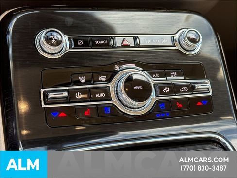 Used 2023 Lincoln Nautilus Reserve image 39