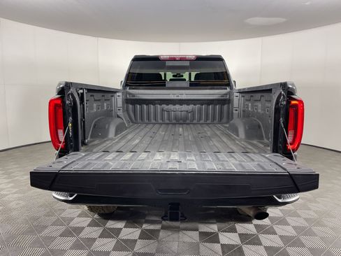 Used 2022 GMC Sierra 2500 AT4 w/ AT4 Preferred Package image 8