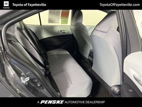 Used 2026 Toyota Corolla SE image 7