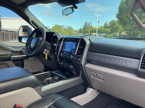 Certified 2022 Ford F250 XLT w/ XLT Premium Package image 76