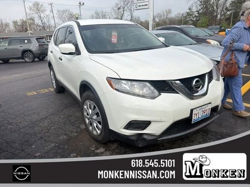 Used 2016 Nissan Rogue S image 1