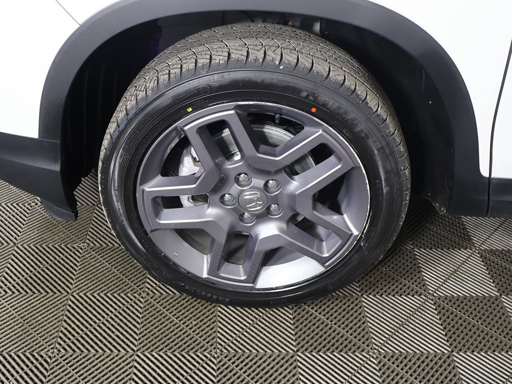 Used 2023 Honda Passport EX-L image 18