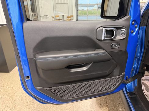 Used 2023 Jeep Wrangler Unlimited Rubicon 4xe w/ Cold Weather Group image 25