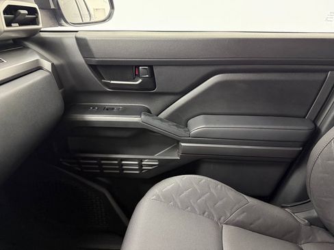 Used 2025 Toyota Tacoma SR5 w/ SR5 Upgrade Package image 24