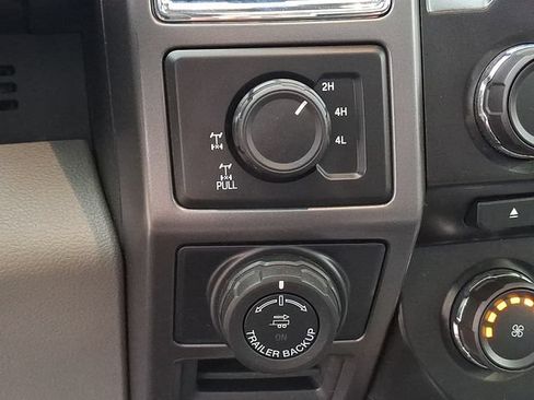 Used 2016 Ford F150 XLT w/ Equipment Group 302A Luxury AWD/4WD image 27