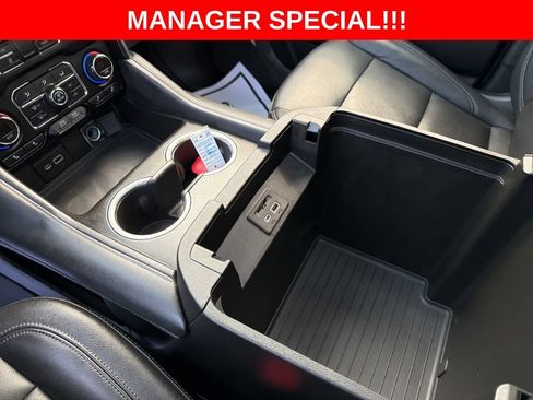Used 2021 Chevrolet Tahoe Z71 w/ Z71 Signature Package AWD/4WD image 36