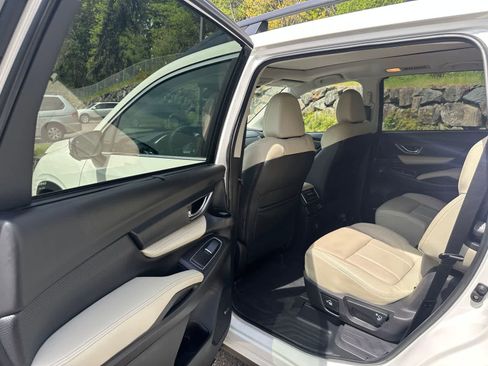 Certified 2023 Subaru Ascent Limited w/ Technology Package AWD/4WD image 11