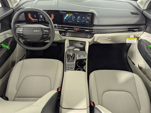 New 2026 Kia Sportage EX image 15