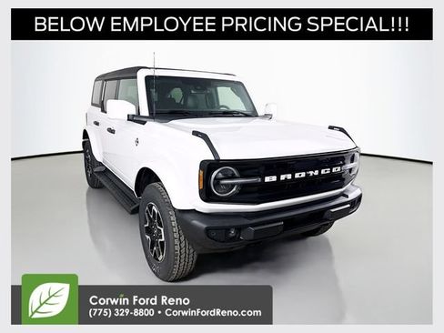 New 2026 Ford Bronco Outer Banks AWD/4WD image 1