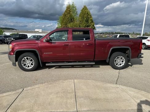Used 2014 GMC Sierra 1500 SLE w/ SLE Value Package AWD/4WD image 4