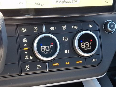 New 2026 Land Rover Defender 110 X-Dynamic SE image 14