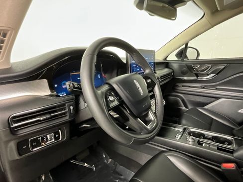Used 2023 Lincoln Corsair FWD image 15