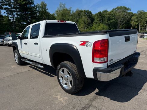 Used 2014 GMC Sierra 2500 SLE AWD/4WD image 3
