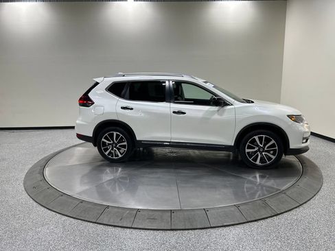 Used 2019 Nissan Rogue SL AWD/4WD image 6