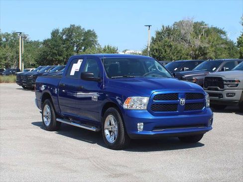 Certified 2018 RAM 1500 Express RWD image 2