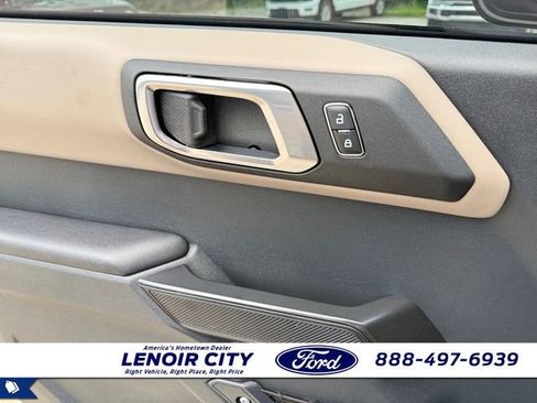 Used 2024 Ford Bronco Wildtrak AWD/4WD image 18