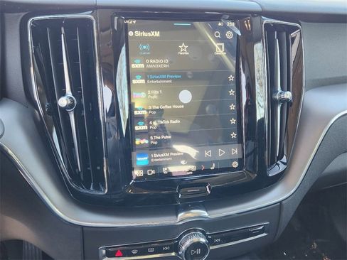 New 2025 Volvo XC60 B5 Core w/ Protection Package Premier image 11