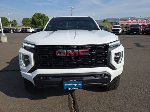 Used 2024 GMC Canyon Elevation w/ Convenience Package RWD image 14