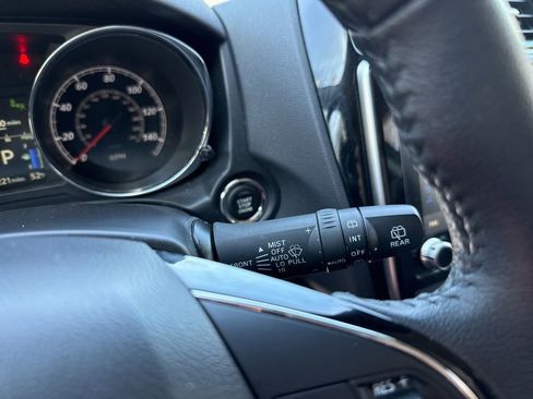 Used 2025 Mitsubishi Outlander Sport AWD image 19