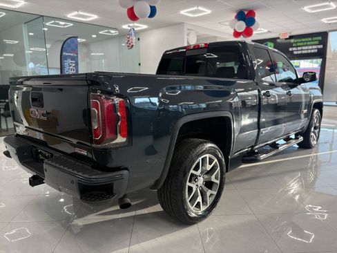 Used 2017 GMC Sierra 1500 SLT AWD/4WD image 12