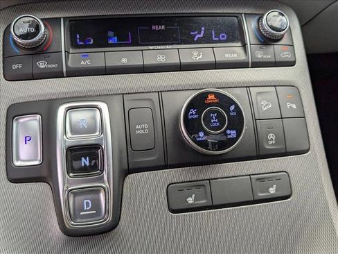 Used 2021 Hyundai Palisade SEL w/ Convenience Package image 11