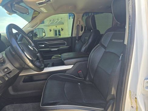 Used 2019 RAM 2500 Laramie AWD/4WD image 10