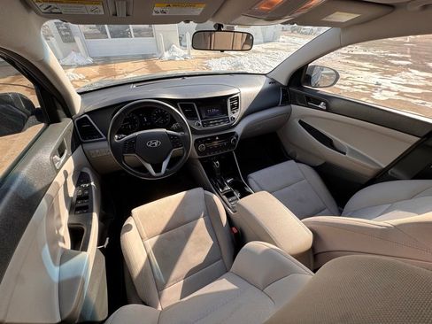 Used 2016 Hyundai Tucson Sport image 12