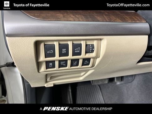 Used 2016 Subaru Outback 2.5i Limited AWD/4WD image 34