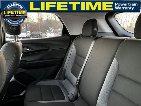 Certified 2025 Chevrolet TrailBlazer LT image 14