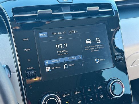 Used 2023 Hyundai Tucson SE image 13