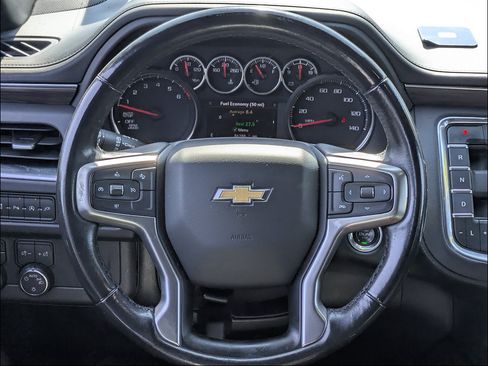 Used 2021 Chevrolet Tahoe LT AWD/4WD image 18