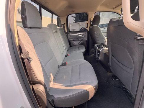 Used 2020 RAM 1500 Big Horn AWD/4WD image 20