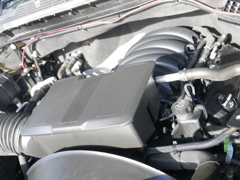 Certified 2022 Chevrolet Silverado 2500 High Country w/ Safety Package II image 10