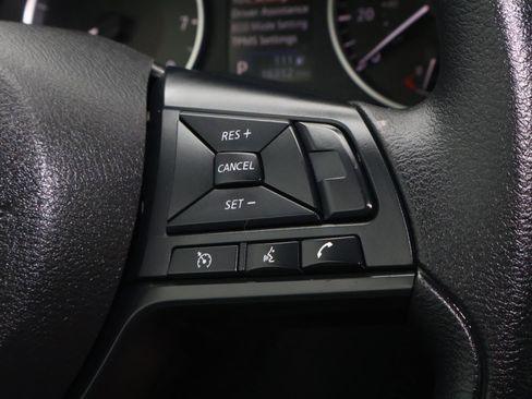 Used 2024 Nissan Sentra S image 24