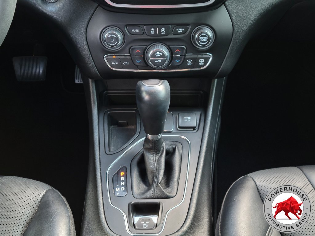 Used 2022 Jeep Cherokee Latitude Lux FWD image 24