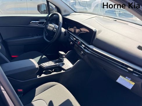 New 2026 Kia Sportage LX image 19