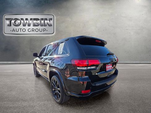 Used 2021 Jeep Grand Cherokee Laredo X RWD image 6