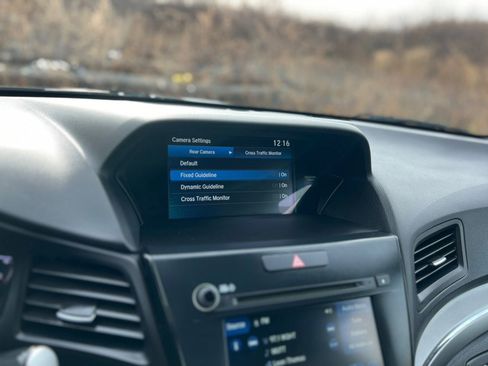 Used 2019 Acura ILX Sedan w/Premium Pkg image 24