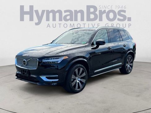 Used 2023 Volvo XC90 B6 Ultimate w/ Protection Package image 7