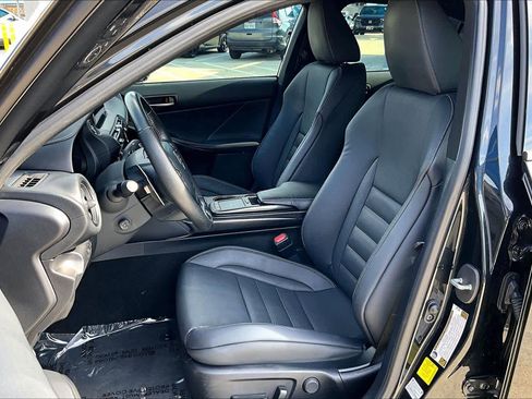 Used 2023 Lexus IS 350 F Sport image 8