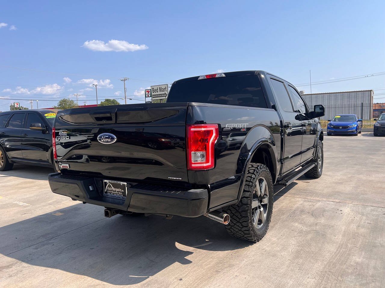 Used 2016 Ford F150 XLT w/ Equipment Group 301A Mid AWD/4WD image 3