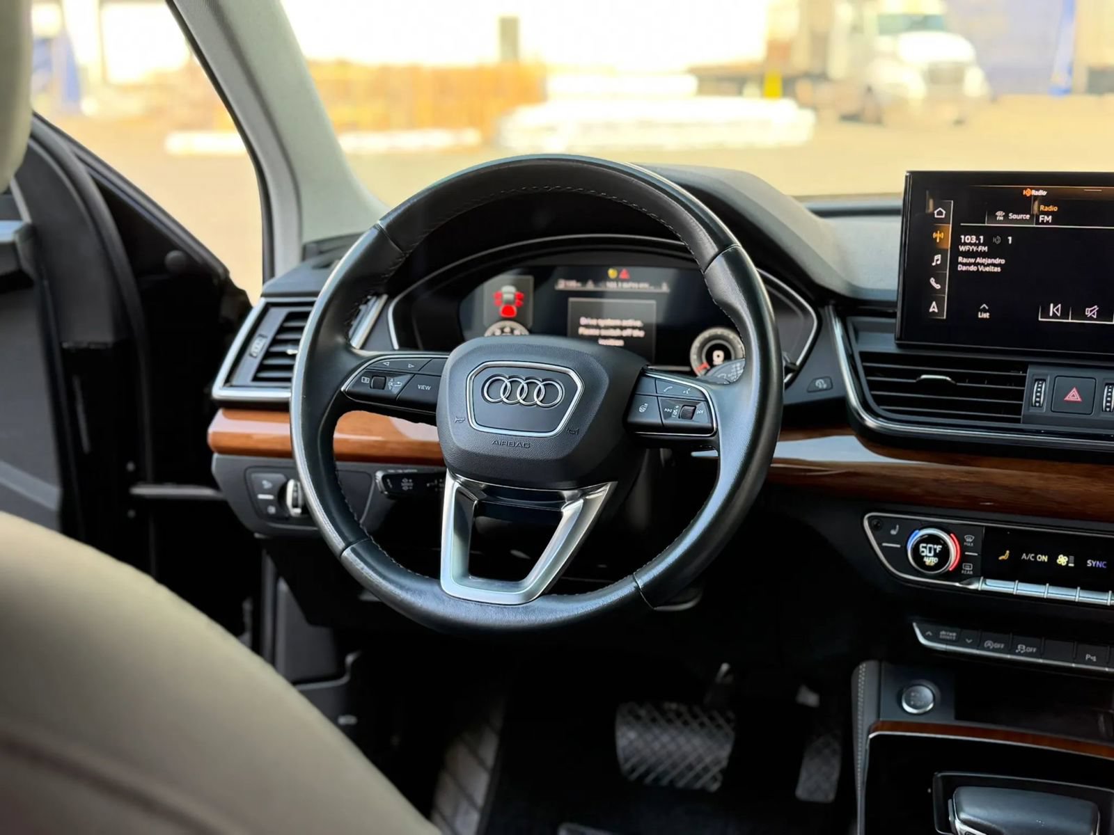 Used 2022 Audi Q5 2.0T Premium Plus AWD/4WD image 28