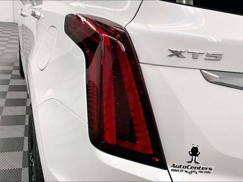 Used 2022 Cadillac XT5 Premium Luxury w/ Platinum Package AWD/4WD image 36