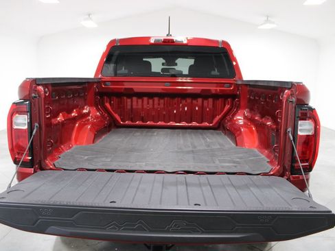 Used 2024 GMC Canyon Elevation w/ Trailering Package RWD image 14