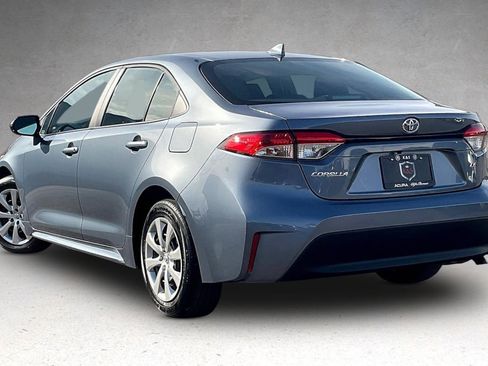 Used 2025 Toyota Corolla LE FWD image 31