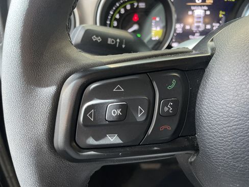 Used 2023 Jeep Wrangler Unlimited w/ Sun & Screen Package AWD/4WD image 24