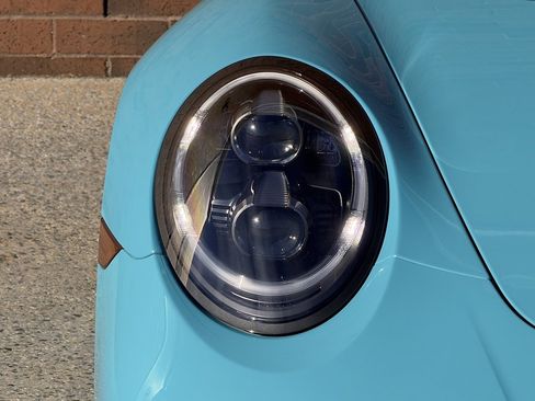 Certified 2019 Porsche 911 Turbo S image 12