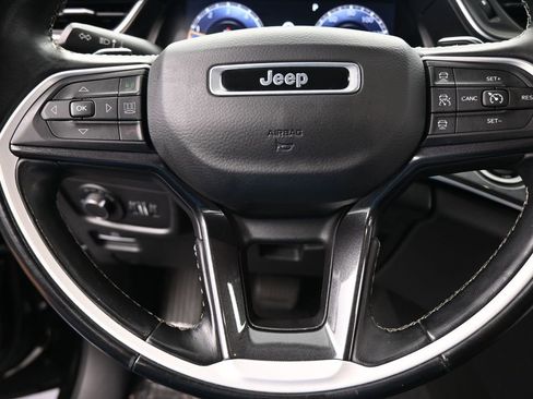 Used 2021 Jeep Grand Cherokee L Laredo w/ Luxury Tech Group I image 32